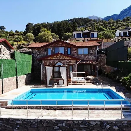 Villa Livalife Oeluedeniz Kelebekler Kirme Fethiye